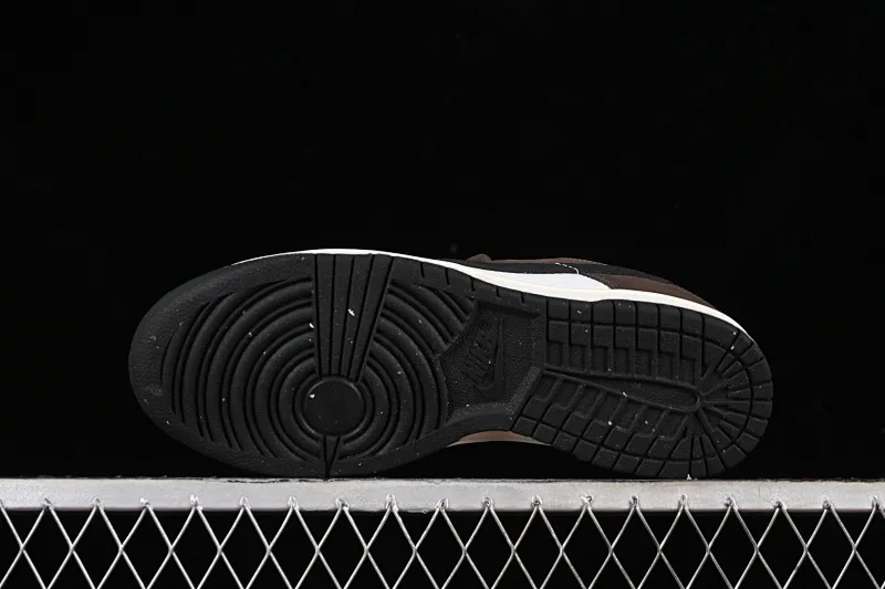 All Categories Nk SB Dunk Series Nk SB Dunk Low Low-top sneakers Z version Nk Dunk Low Next Nature "Cacao Wow" Black Mocha SB low-top casual sneakers HF4292-200